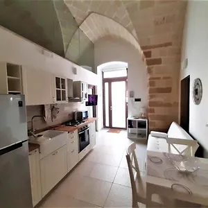  Appartement Casa Mimà: Locazione Turistica Nel Centro Storico