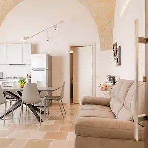 Apartamento Apulialux Marietta Luxury House - Centro Storico, Bríndisi